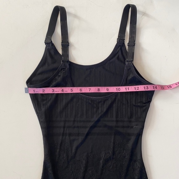 Black Lace spandex Bodysuit, Size XL - Picture 9 of 12